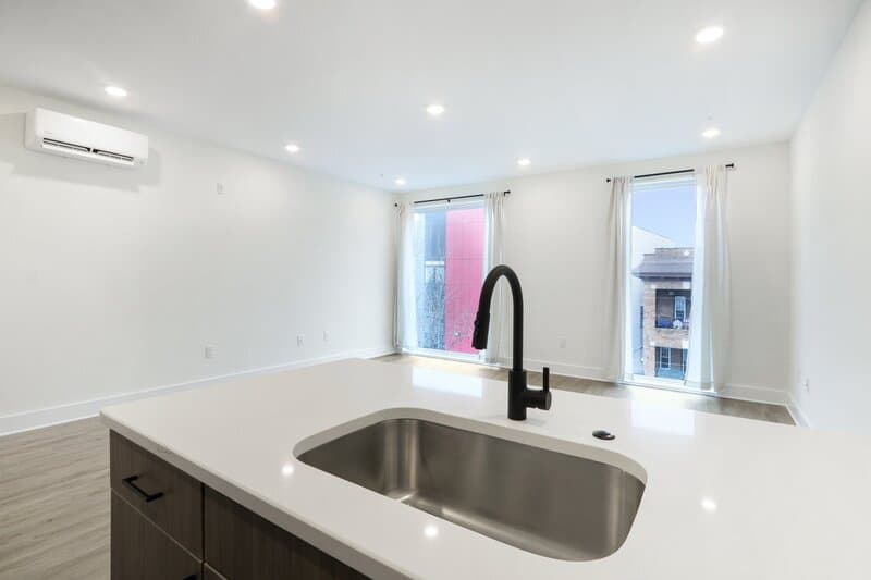 Philadelphia Condo: 6155 Ridge Avenue - 309
