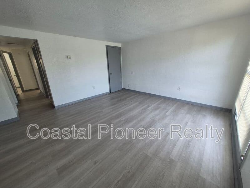 Tampa House: 3205 N 47th St