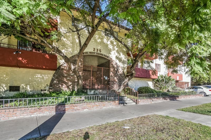 Los Angeles Condo: 235 South Rampart Boulevard - 102