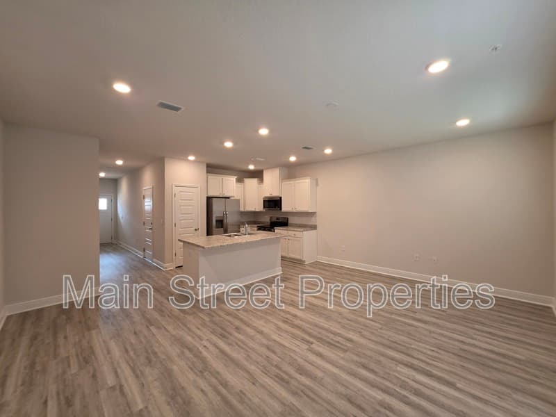 Pensacola Townhome: 9011 Golden Eye Drive