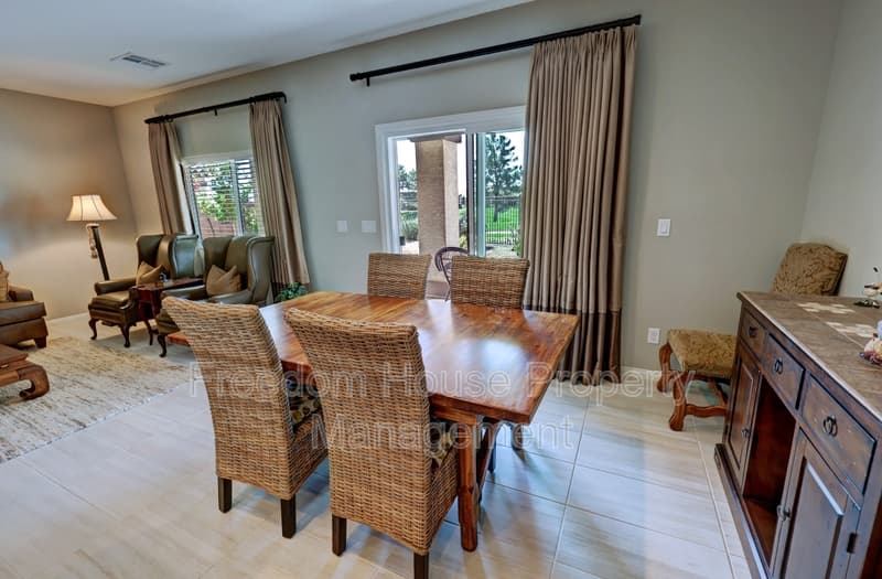 Pahrump House: 5245 East La Campana Drive