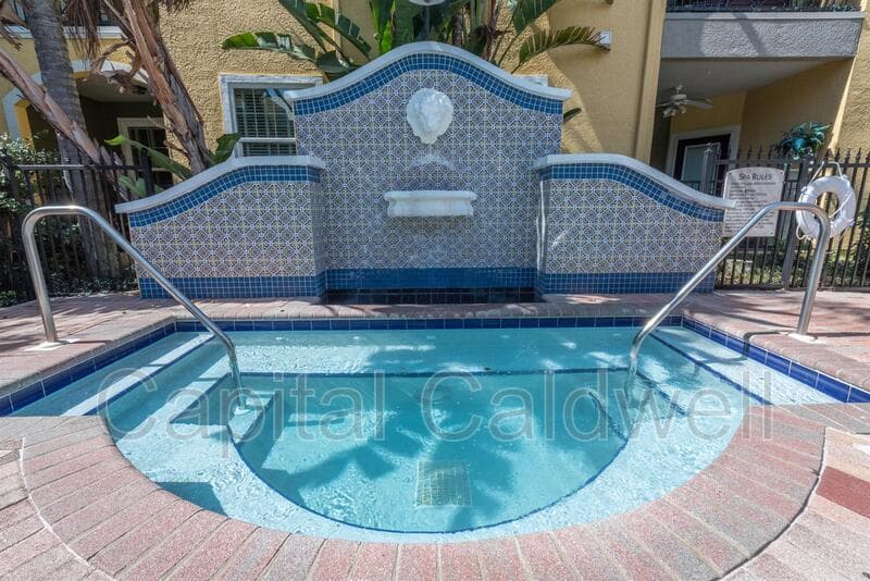 Tampa Condo: 1910 E Palm Ave #11107