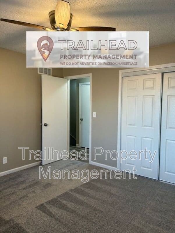 Ferrelview Townhome: 219 N Garrison Ave