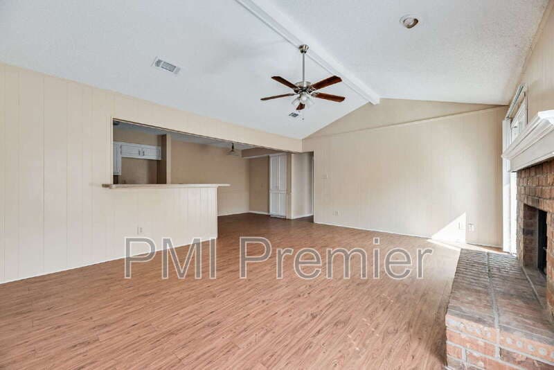 Dallas Condo: 4724 Berridge Ln