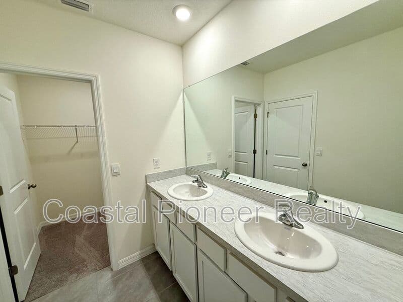 Wesley Chapel Townhome: 34309 Sorrel Mint Dr