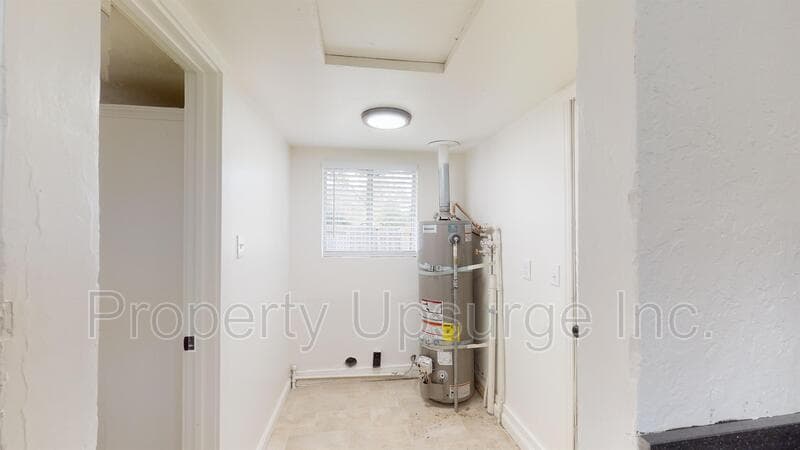 Anderson Condo: 1889 3rd Street