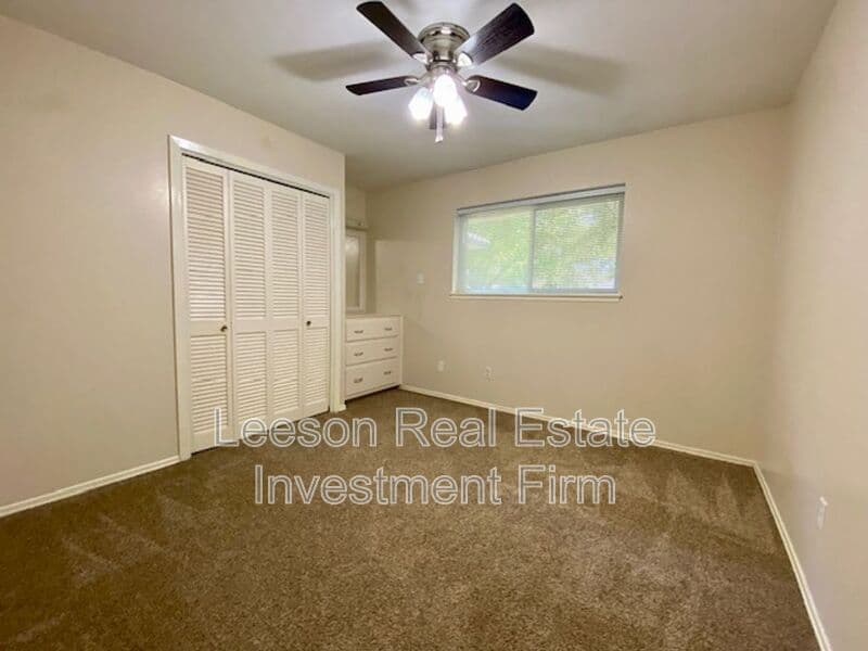 Bossier City House: 2320 Melrose Ave