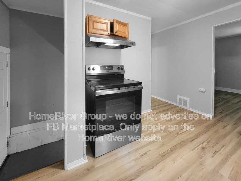 Jennings House: 8949 Huiskamp Ave