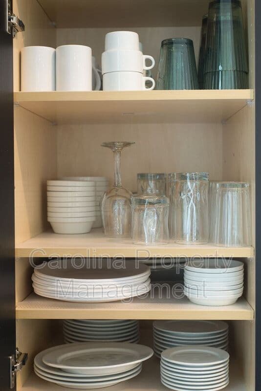Charlotte House: 3945 Rockfern Rd