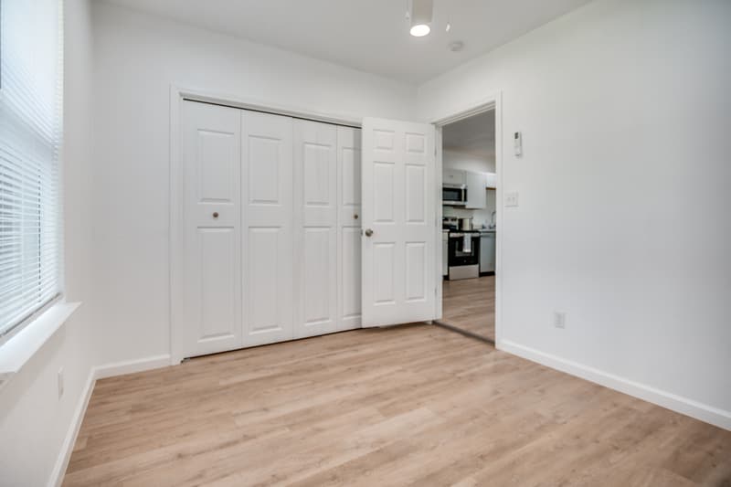 Arlington Condo: 905 West Abram Street - 1