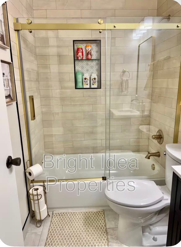 Saint Paul House: 896 Hadley Lane North