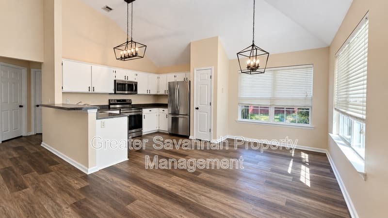 Pooler House: 12 Ashwood Court