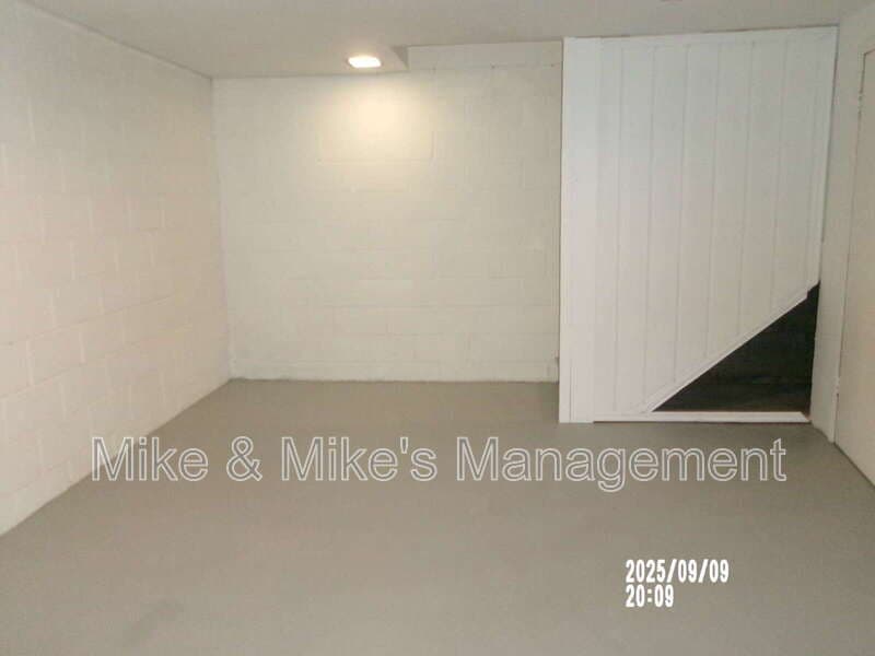 Milwaukee Condo: 6400 North 73rd Street