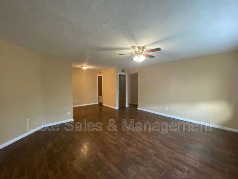 Oklahoma City Condo: 6024 NW Expressway