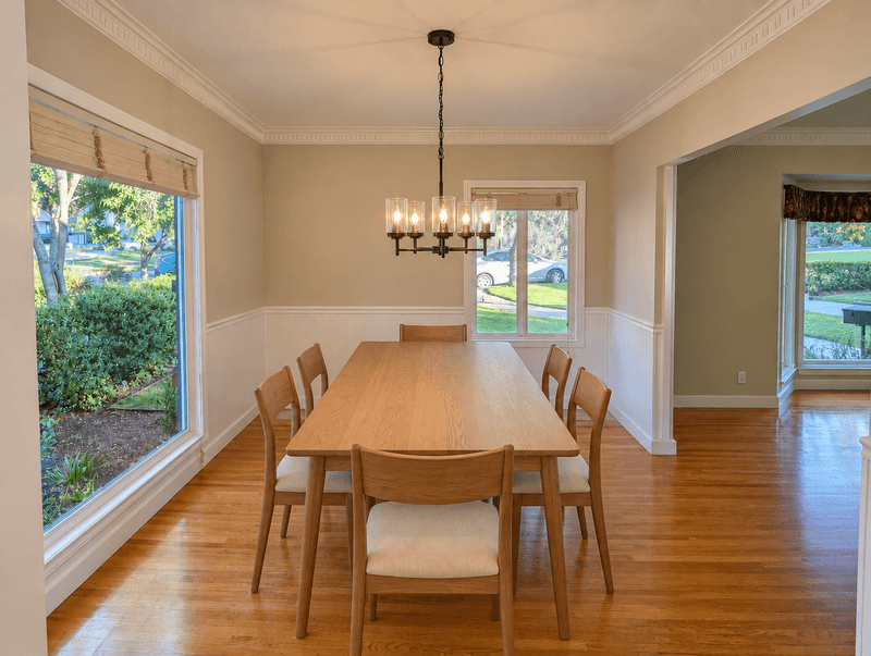 Montrose House: 2274 Luana Lane
