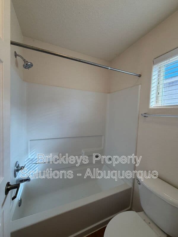 Albuquerque House: 1904 Busher St. SE