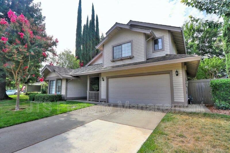 Gold River House: 2173 Roaring Camp Drive