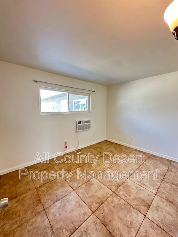Palm Springs Condo: 521 El Placer