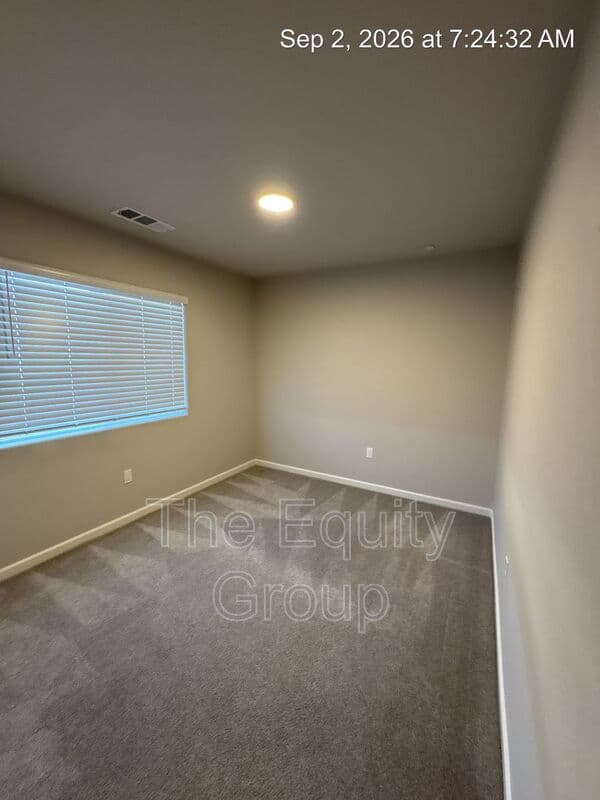 Visalia Condo: 418 S Summit Street