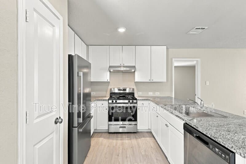 San Antonio House: 6414 Ignacio Ct
