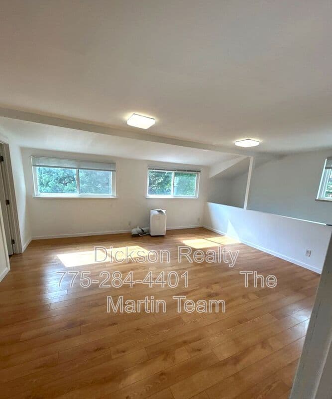 Reno House: 1155 Washington Street