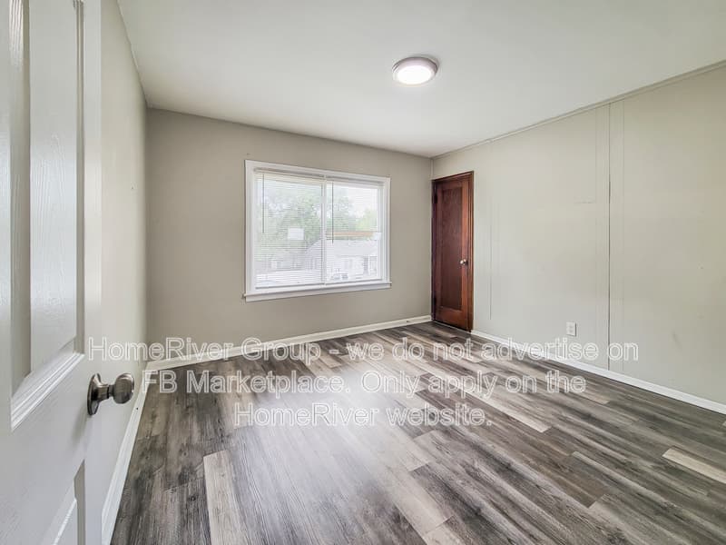 Saint Louis House: 8014 Patterson Dr
