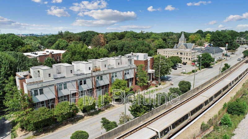Atlanta Townhome: 988 Dekalb Ave NE