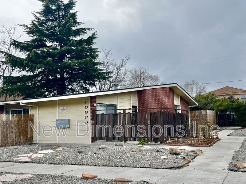 Reno House: 73 Vine Street
