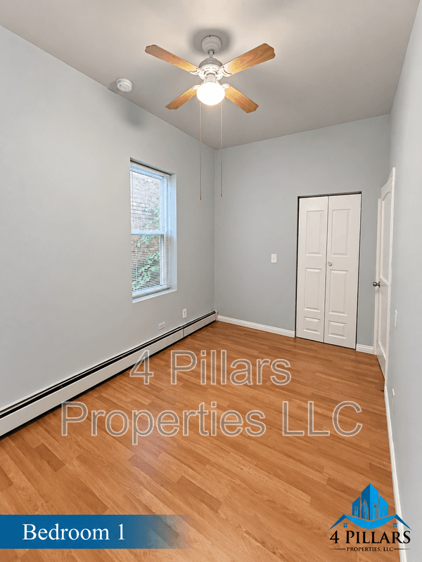 East Chicago Condo: 803 East Chicago Avenue