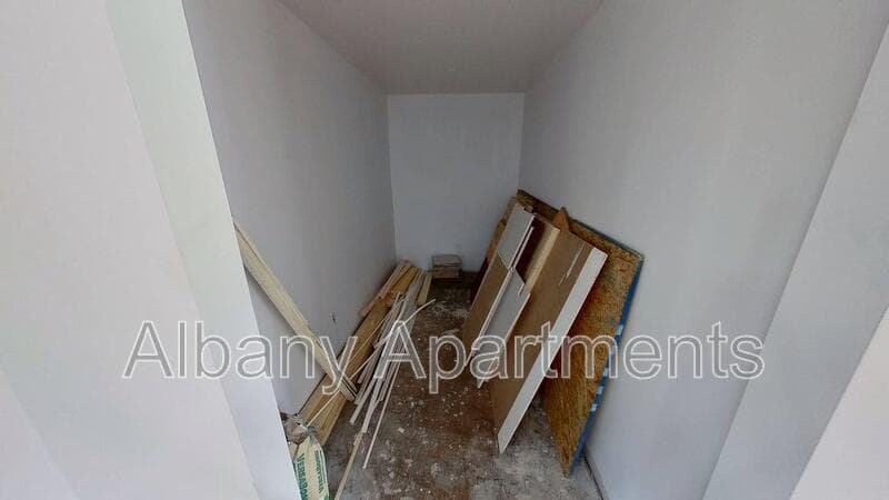 Albany Condo: 4 Teneyck Avenue - Commercial