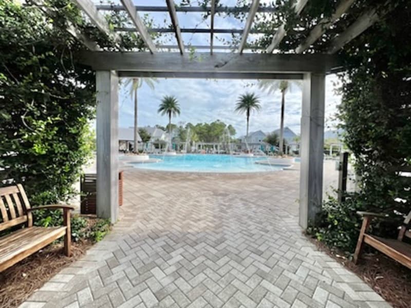 Watersound House: 15 East Milestone Drive