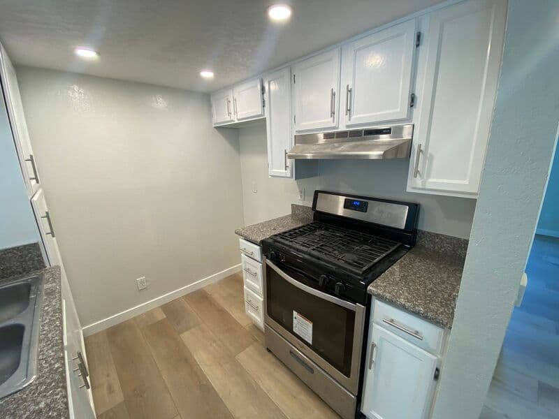 Sunland House: 8603 Fenwick Street