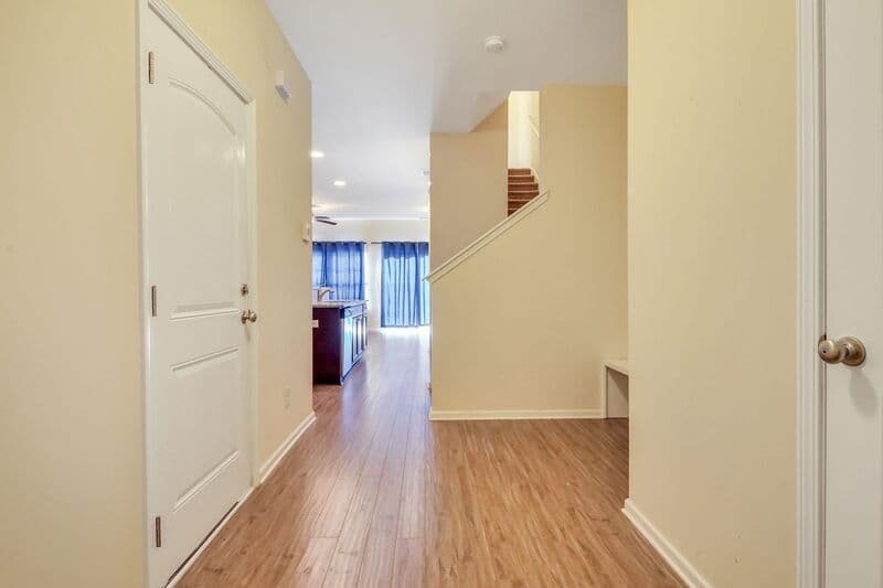 Richmond Hill House: 285 Cantle Dr
