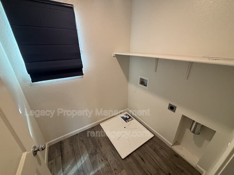 Antelope House: 2878 Catalano Wy