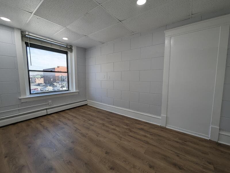 Knoxville Condo: 124 South 2nd Street - 202
