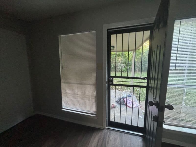 Memphis House: 3774 Hyacinth Dr