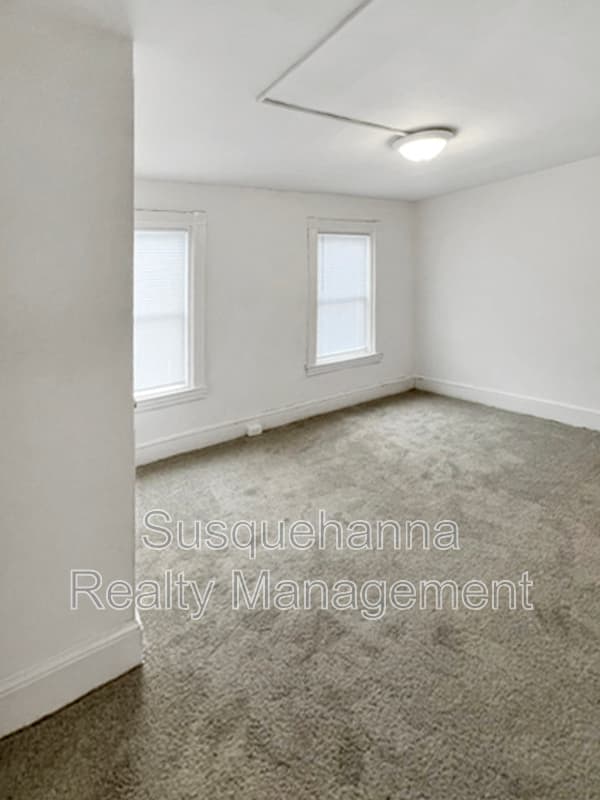 Lancaster House: 312 E. Liberty Street