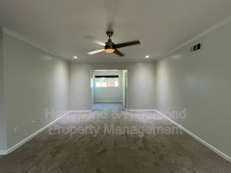 Granada Hills House: 16751 San Fernando Mission Blvd.