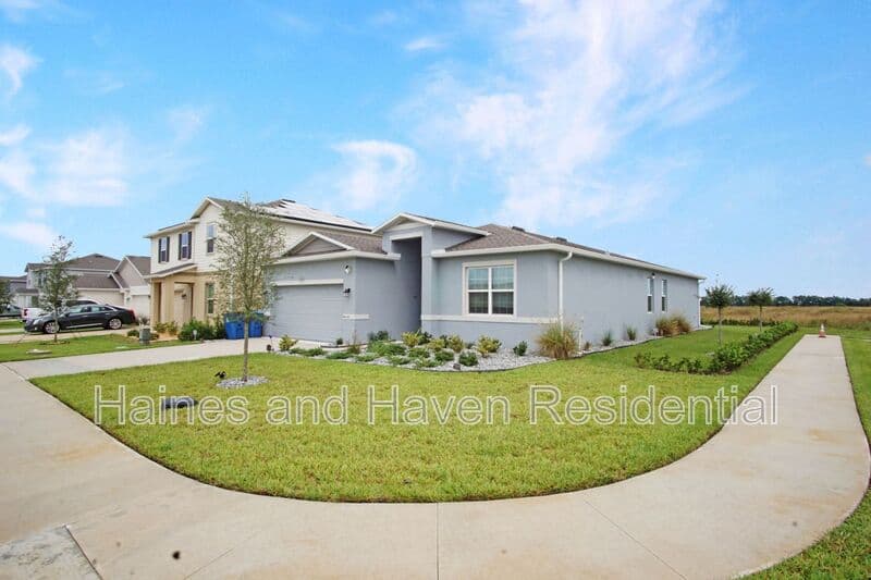 Haines City House: 3004 Chicago Ave
