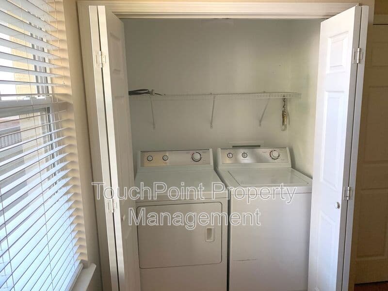 Charlotte Condo: 405 W. 7th Street