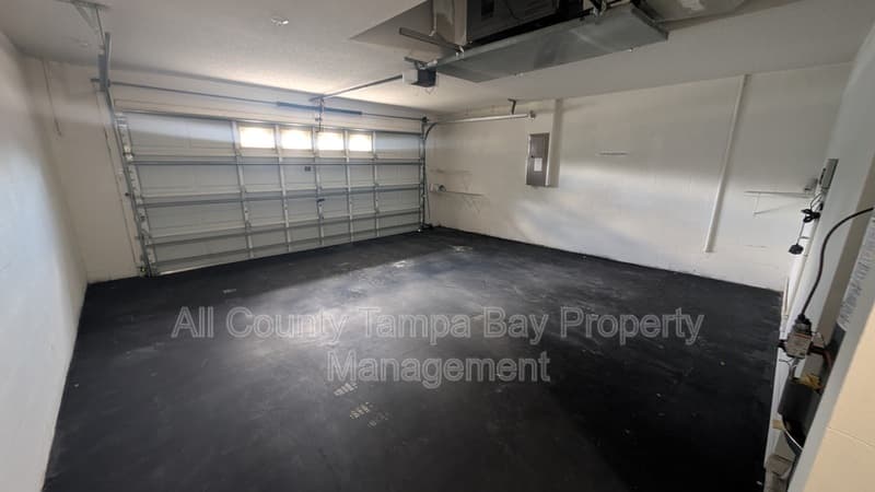 Wesley Chapel House: 6047 White Sails Dr