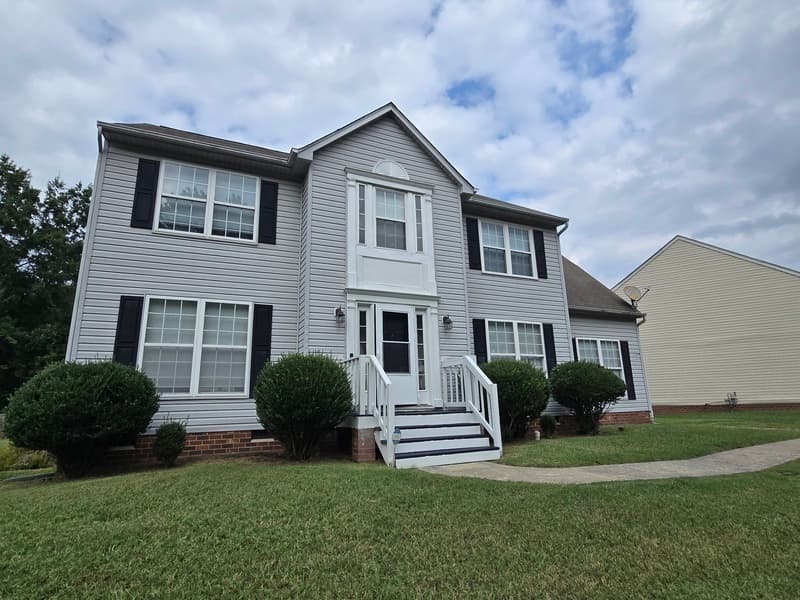 Richmond House: 959 Wheelwood Way