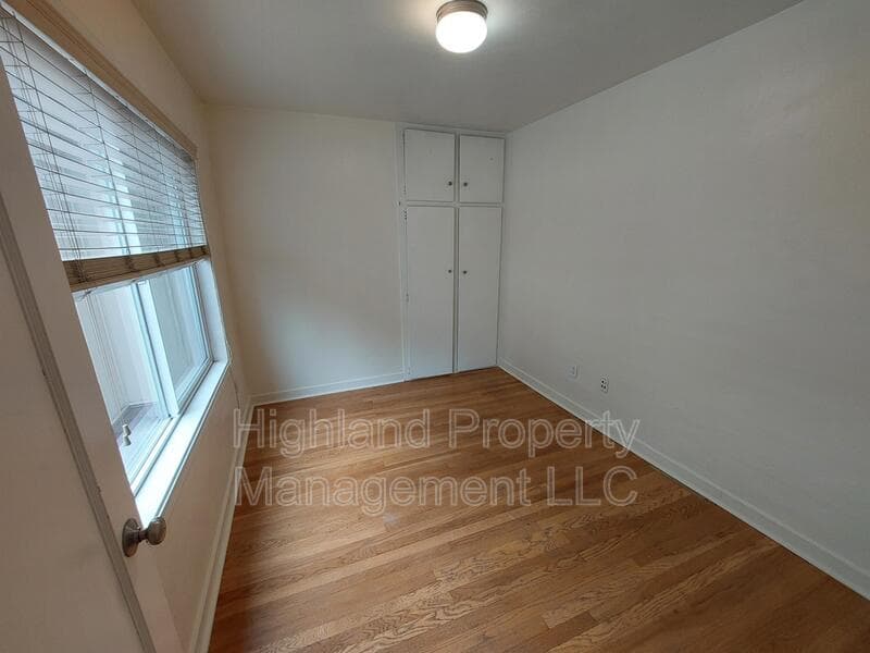 Pullman Condo: 1020 NE B St