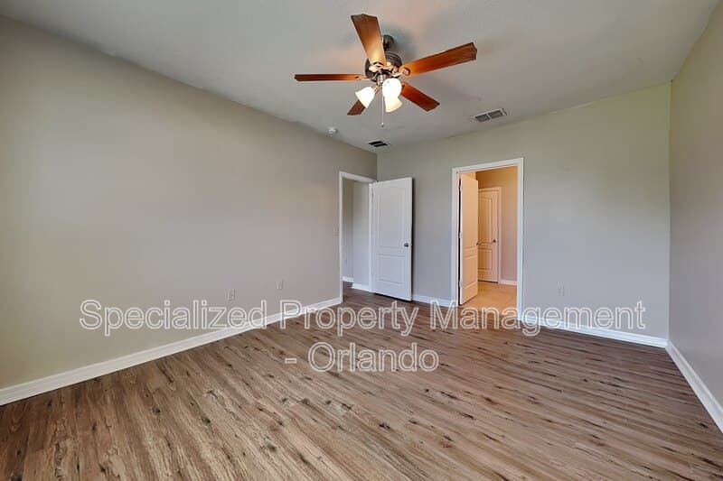 Winter Haven House: 178 Fall Glo Rd