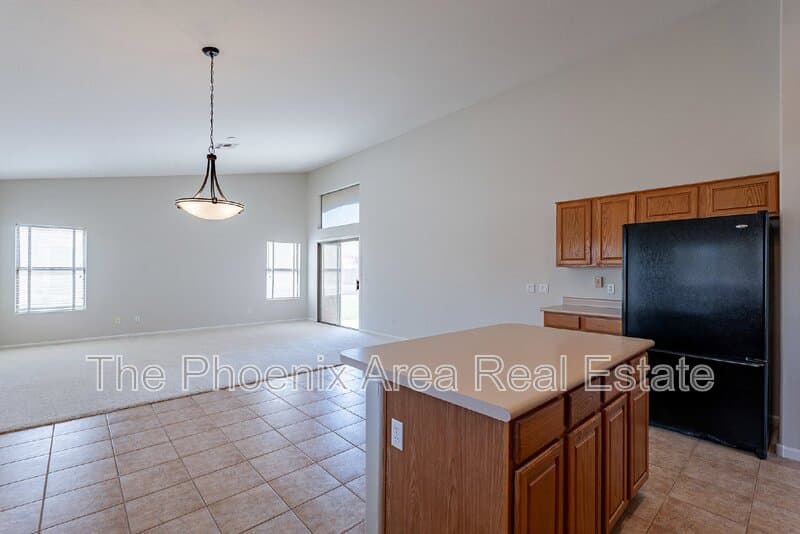 Mesa House: 4133 E Elmwood St