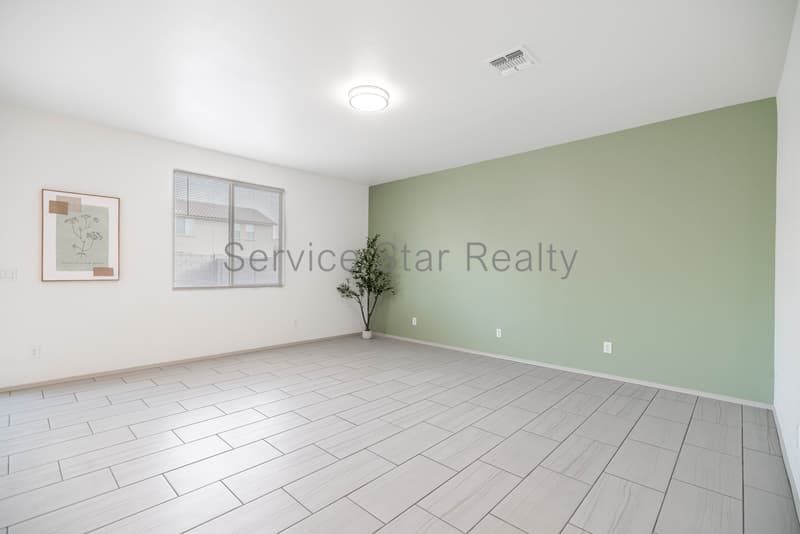 Tolleson House: 10426 W Cordes Rd