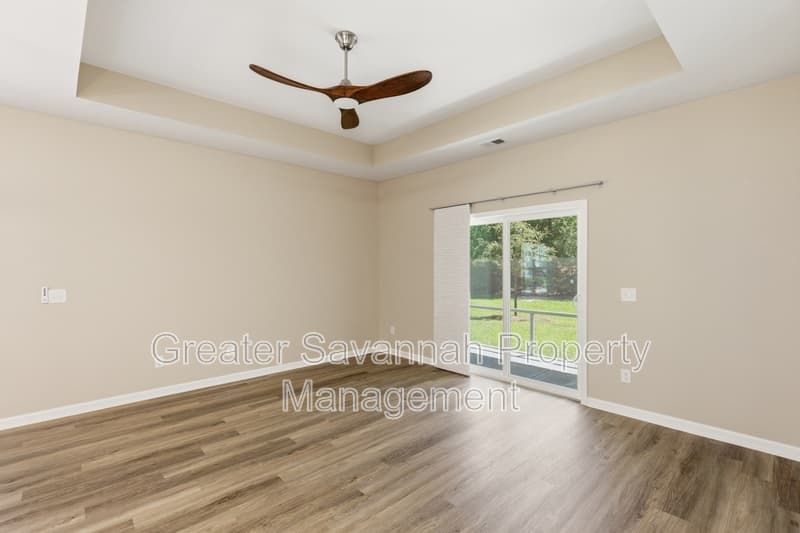 Pooler Townhome: 130 Danbury Court