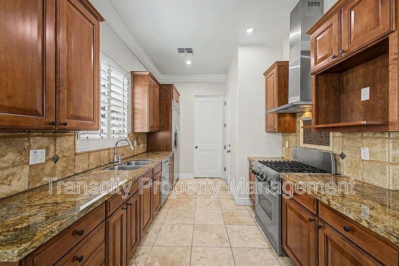 Phoenix House: 111 W. Missouri Ave