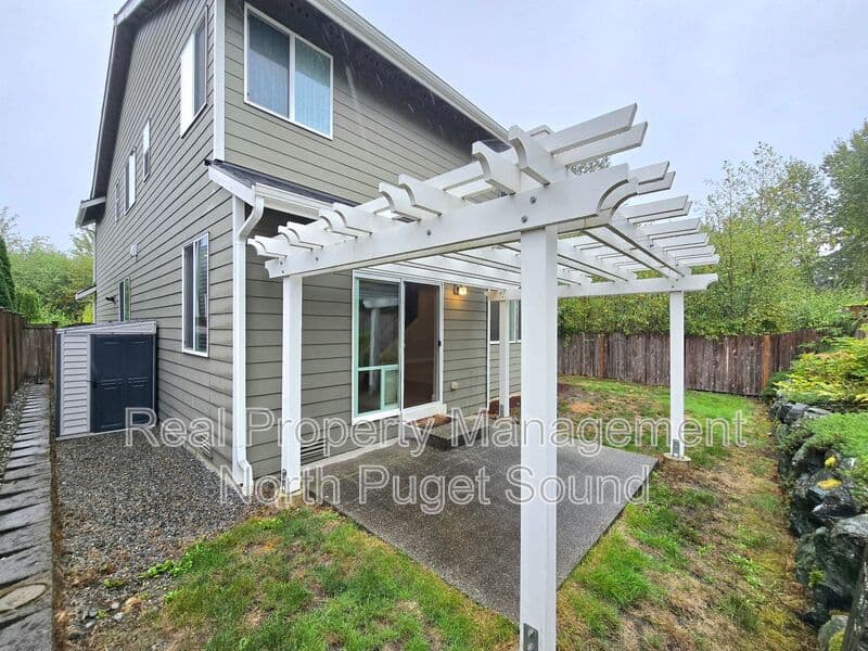 Marysville House: 8432 75th St NE