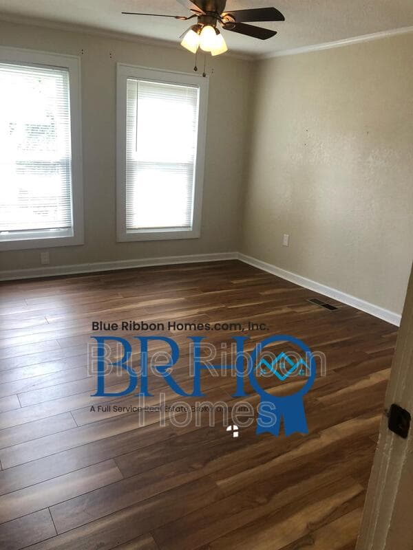 Knoxville House: 605 Victory Street Northwest